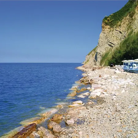 Four-bedroom Holiday Pu With Sea View 04 Gabicce Mare